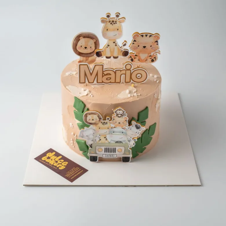 Pastel Toppers con el nombre de Mario desde arriba