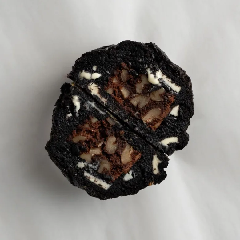 Black brownie cookie